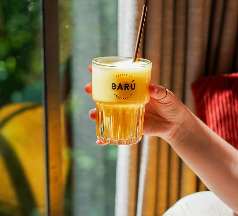 GOLDEN CHAI LATTE napitek VEGAN